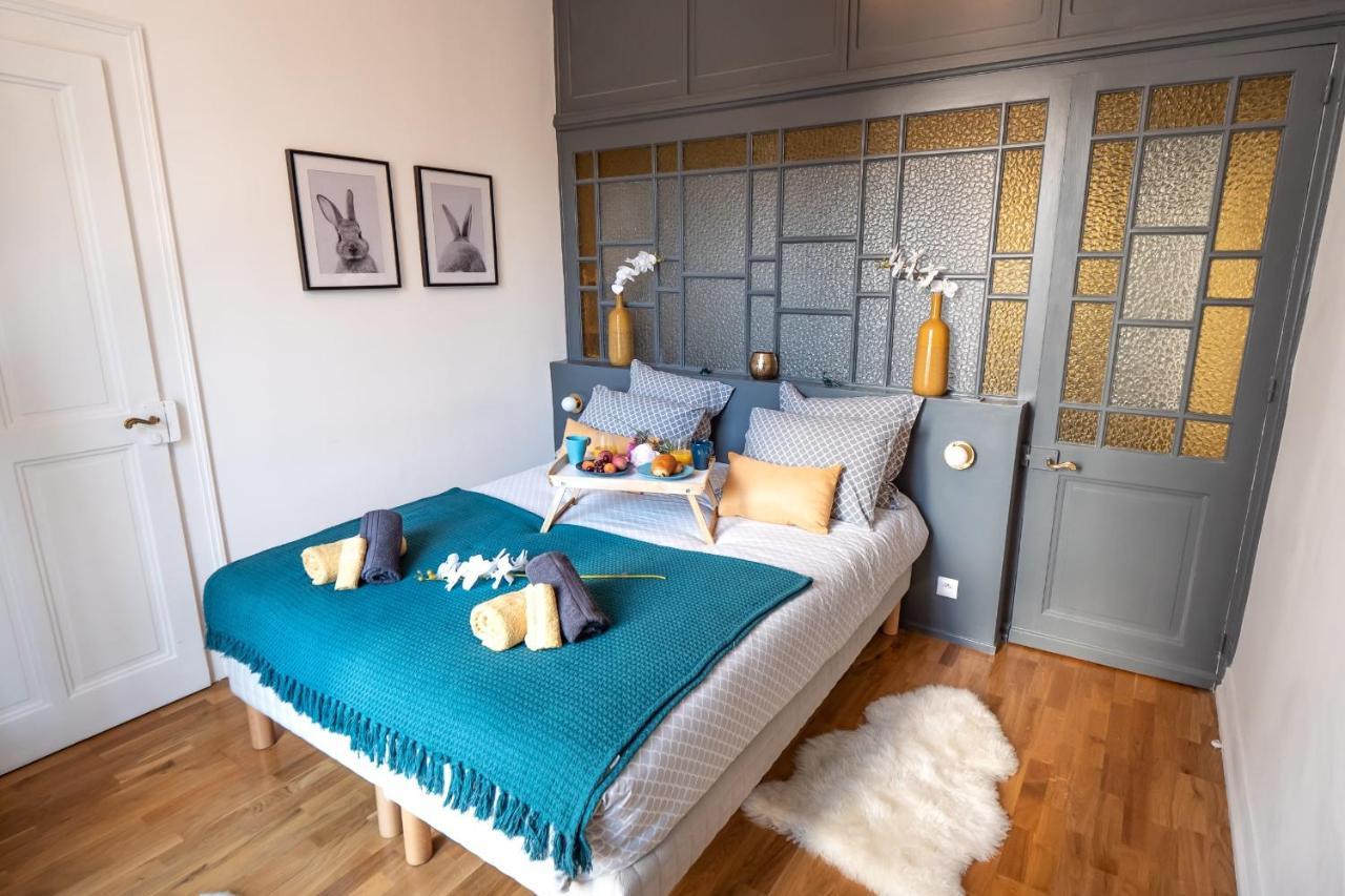 Au cœur d'Annecy - appartement en plein centre-ville Extérieur photo