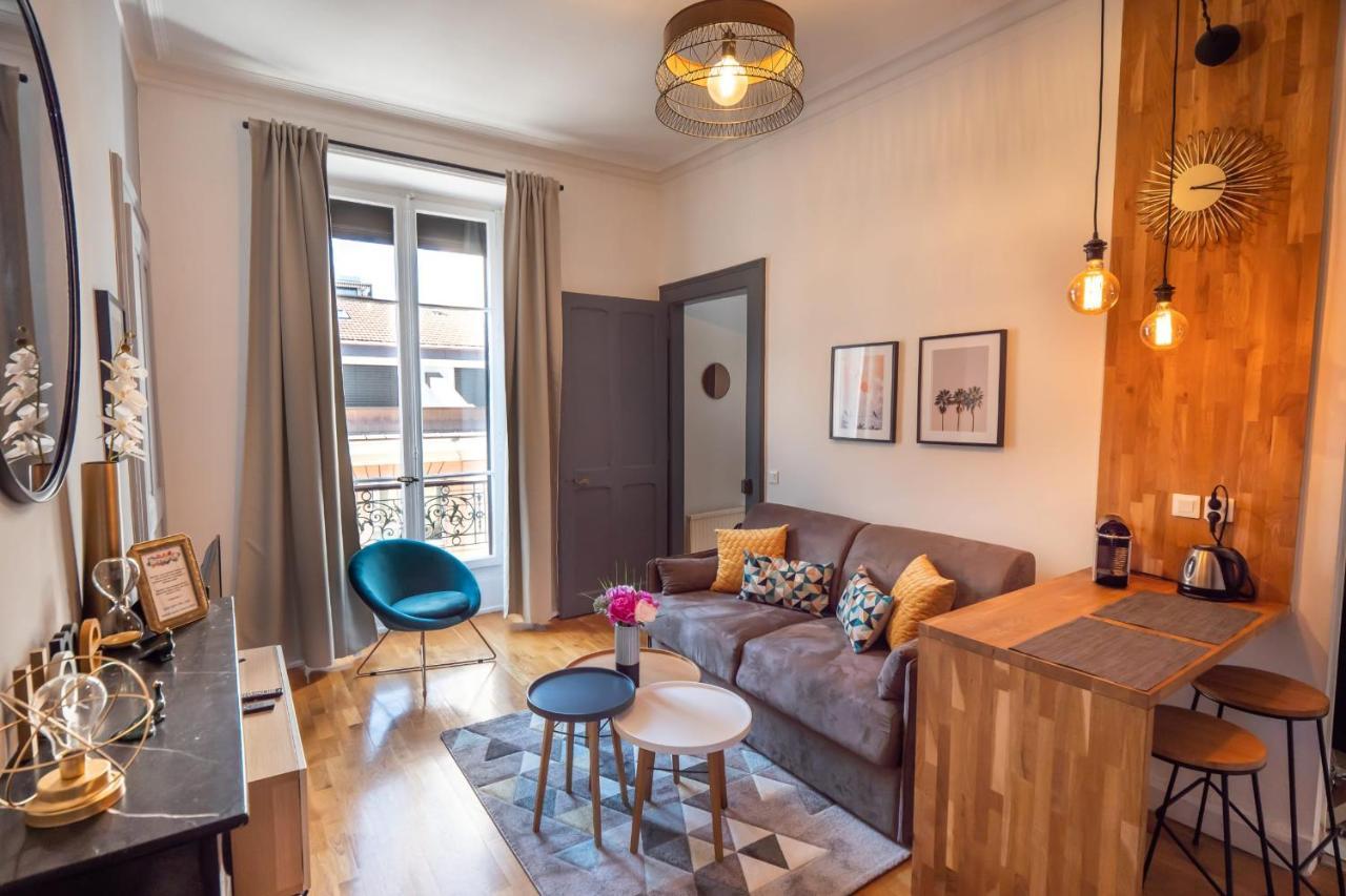 Au cœur d'Annecy - appartement en plein centre-ville Extérieur photo